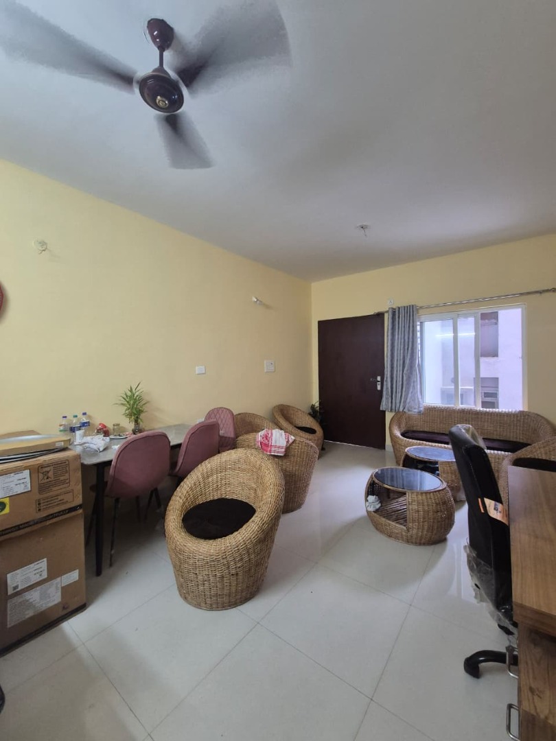 Semi Furnished 2bhk in Kahilipara, Guwahati, Assam, India for Rent